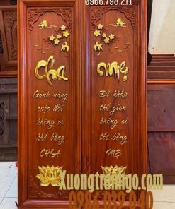 Tranh câu đối cha mẹ bằng gỗ