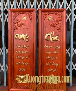 Tranh câu đối cha mẹ bằng gỗ
